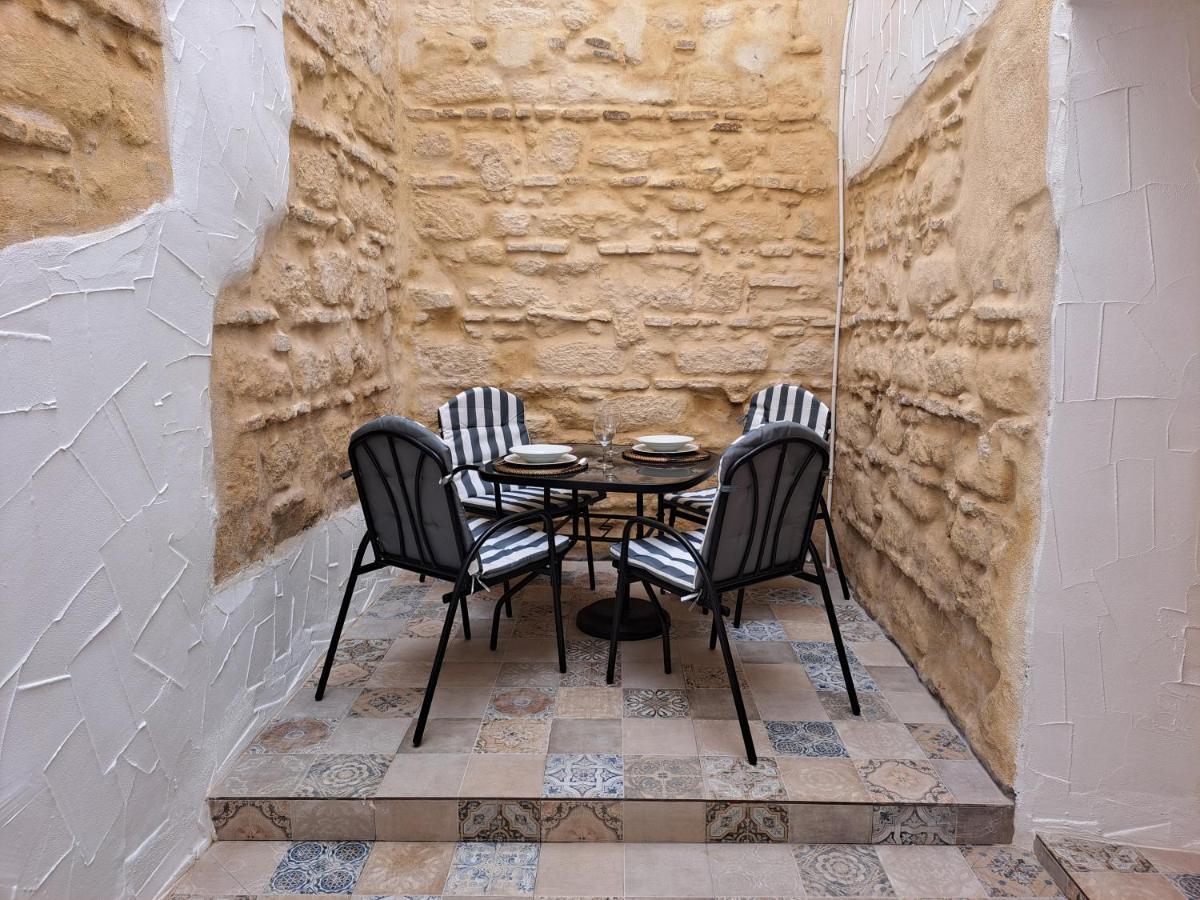 Apartamento La Zarzamora-Patio Privado Daire Jerez de la Frontera Dış mekan fotoğraf